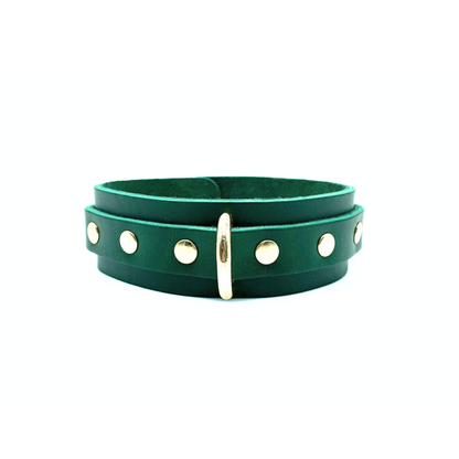 Green leather collar 1.5 inch wide, with gold center D ring to attach leash or charms.