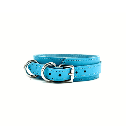 Back view of light blue leather collar showcasing elegant silver buckle, D rings and Lulexy logo. 